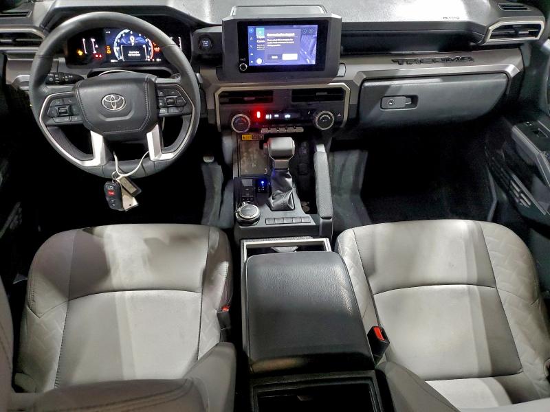 Фото 8 - TOYOTA TACOMA