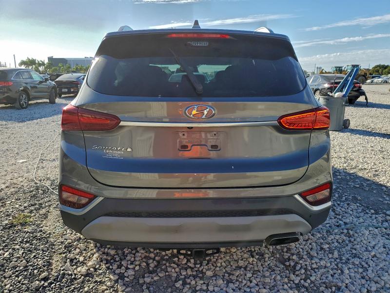 Фото 6 - HYUNDAI SANTA FE