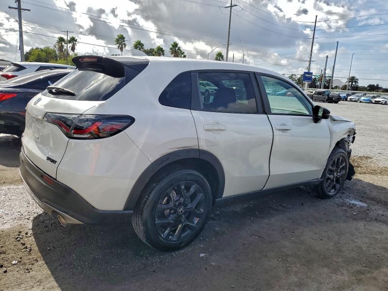 Фото 3 - HONDA HR-V