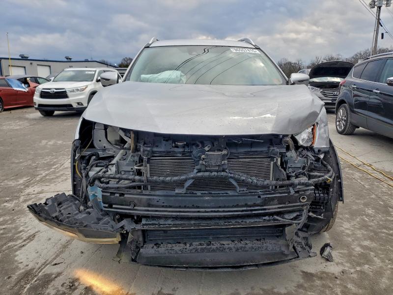 Фото 5 - NISSAN ROGUE