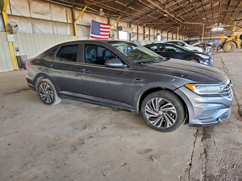 Фото 4 - VOLKSWAGEN JETTA