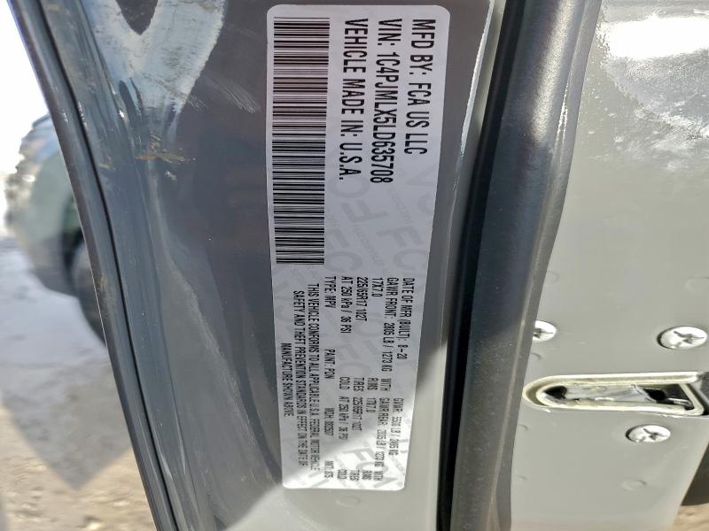 Фото 13 - JEEP GRAND CHER