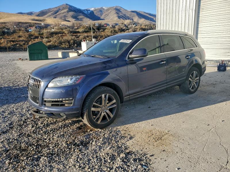 Фото 1 - AUDI Q7