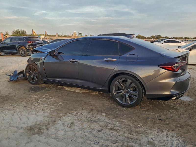 Фото 2 - ACURA TLX