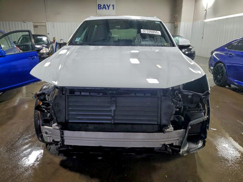 Фото 5 - AUDI Q7