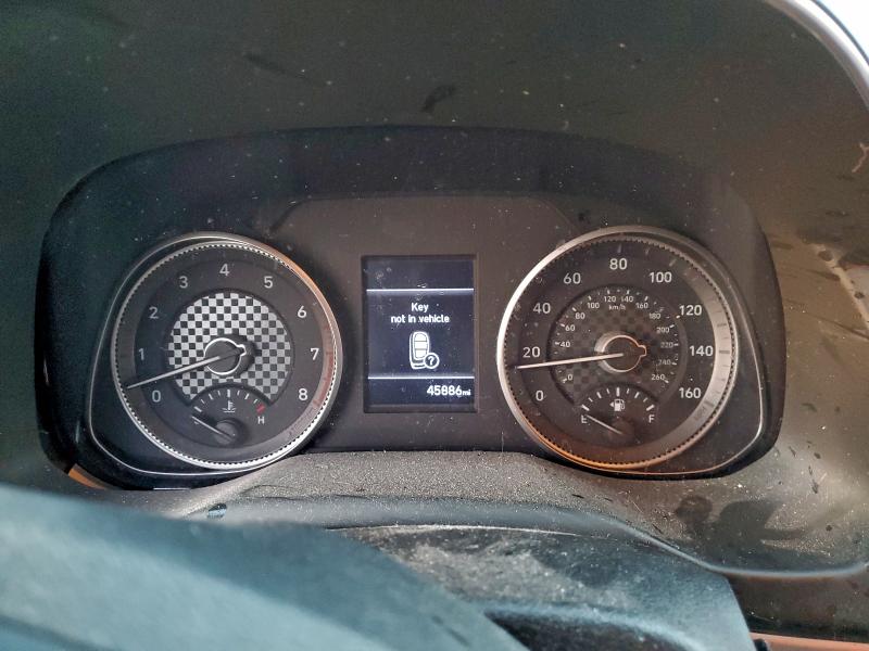 Фото 9 - HYUNDAI ELANTRA