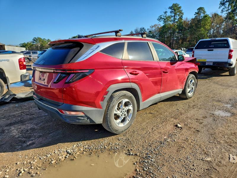 Фото 3 - HYUNDAI TUCSON