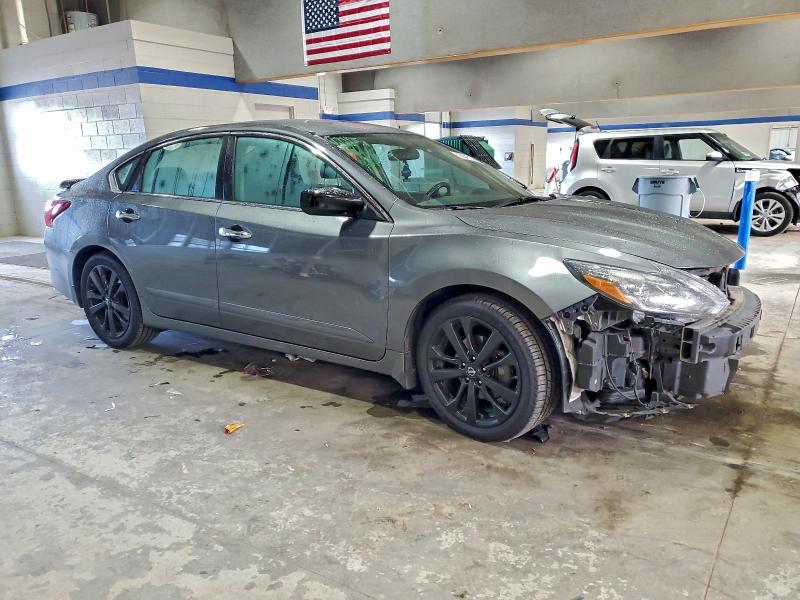 Фото 4 - NISSAN ALTIMA