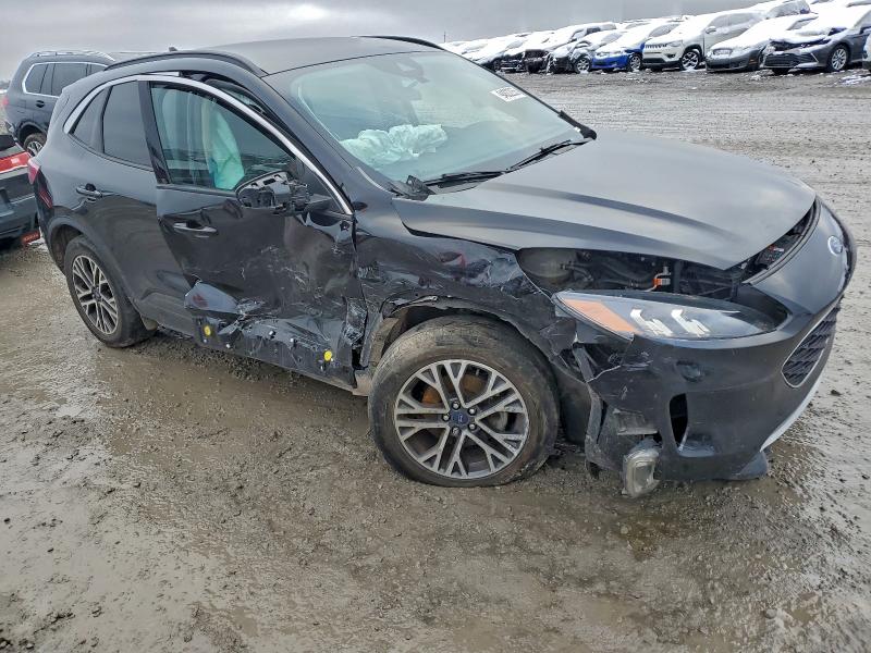 Фото 4 - FORD ESCAPE