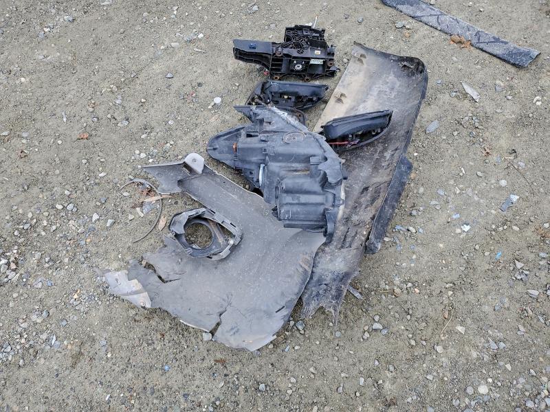 Фото 12 - TOYOTA TACOMA