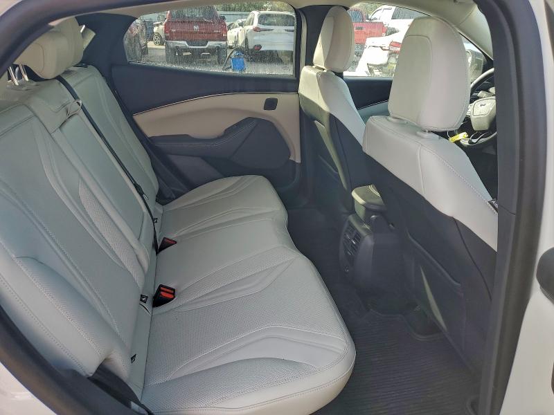 Фото 11 - FORD MUSTANG