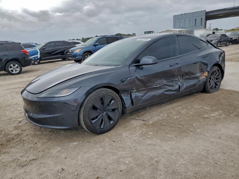 Фото 1 - TESLA MODEL 3