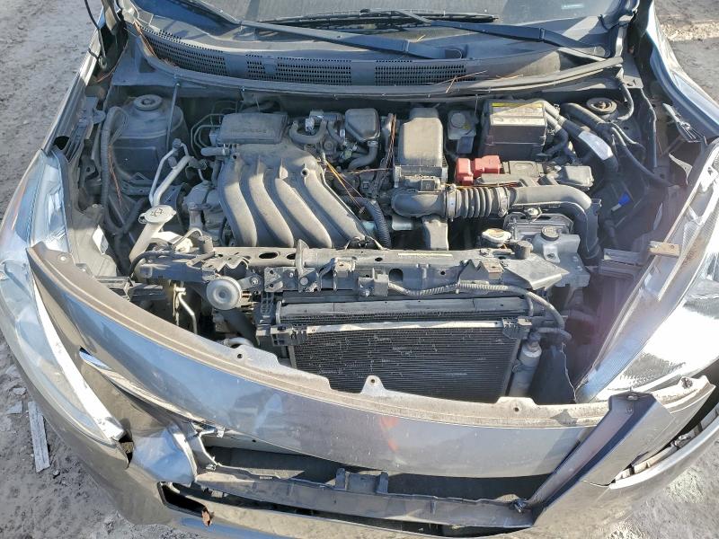 Фото 11 - NISSAN VERSA