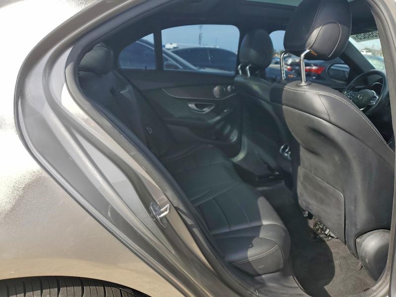 Фото 10 - MERCEDES-BENZ C-CLASS