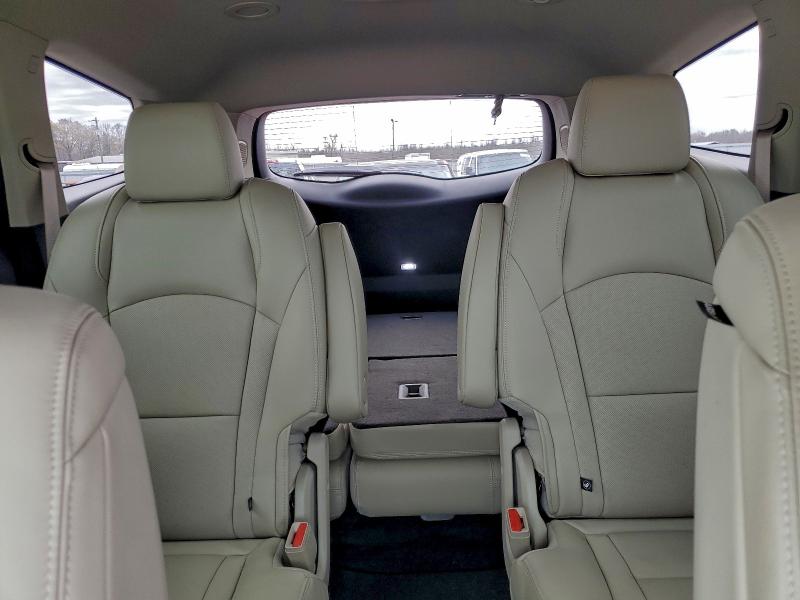 Фото 10 - BUICK ENCLAVE