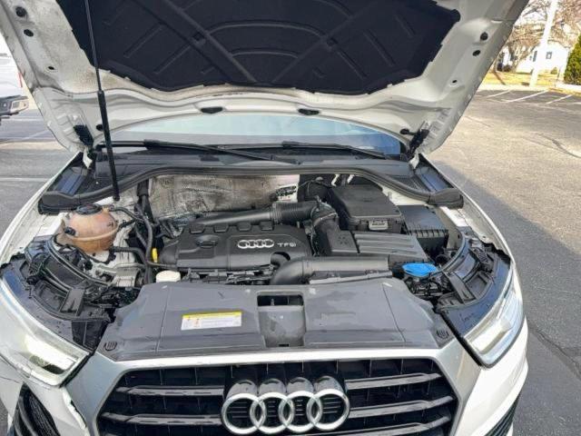 Фото 7 - AUDI Q3