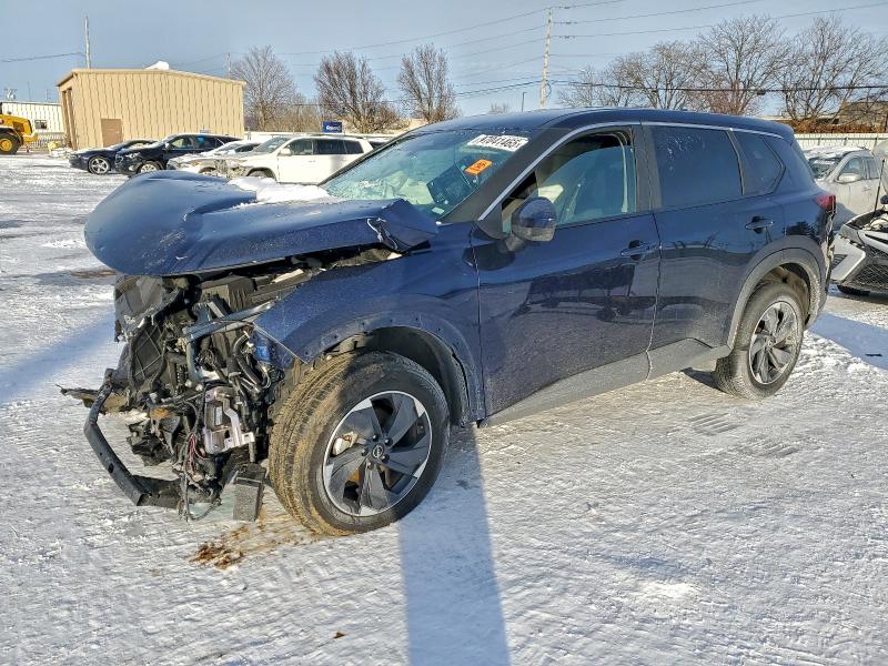 Фото 1 - NISSAN ROGUE