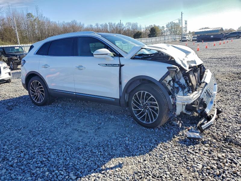 Фото 4 - LINCOLN NAUTILUS