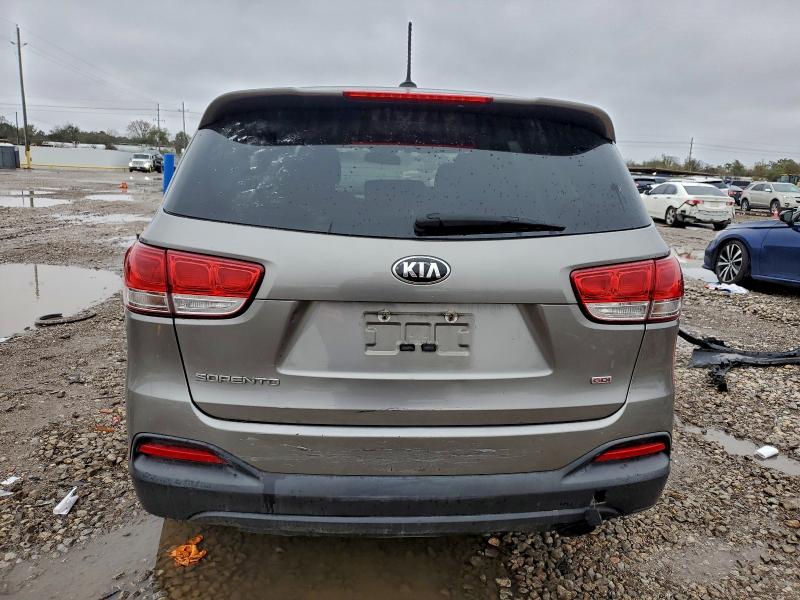 Фото 6 - KIA SORENTO