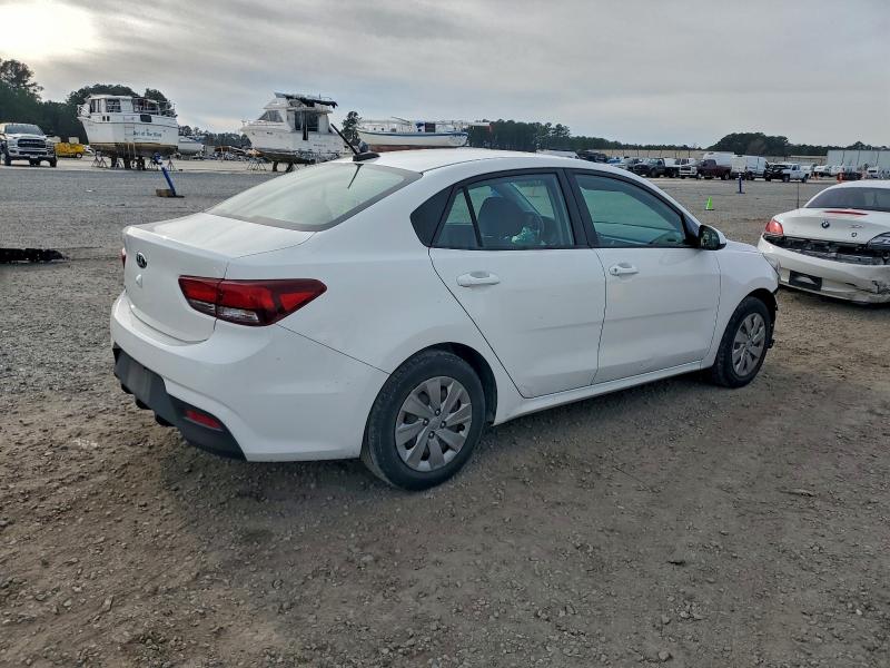 Фото 3 - KIA RIO