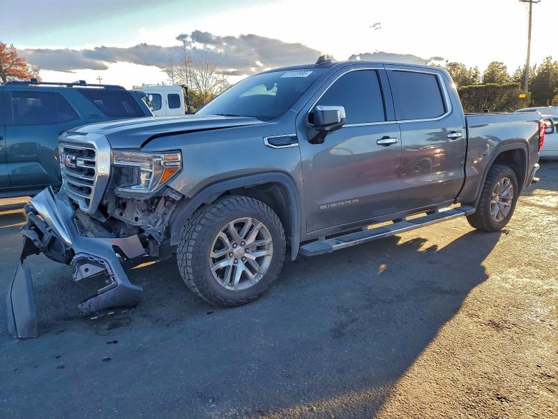 Фото 1 - GMC SIERRA