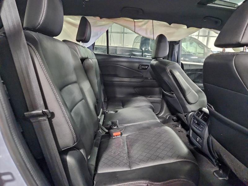 HONDA PASSPORT 2022 VIN 5FNYF8H07NB006178