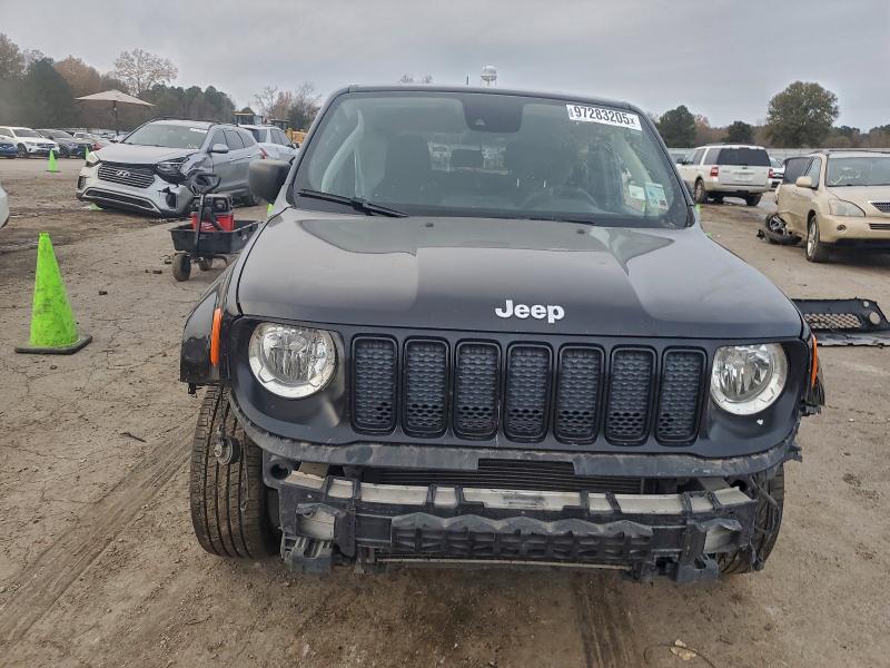 Фото 5 - JEEP RENEGADE