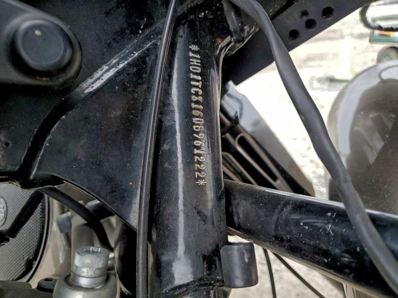 HARLEY-DAVIDSON FLTRXSE CV 2013