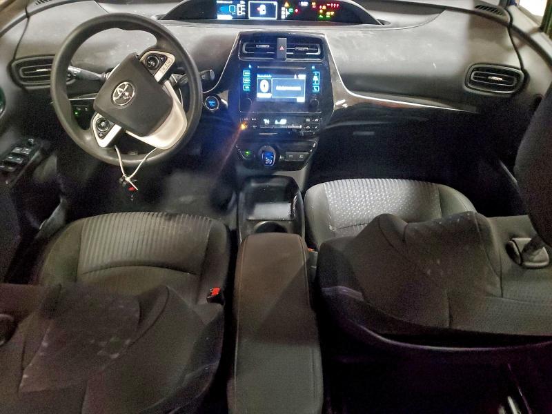 Фото 8 - TOYOTA PRIUS