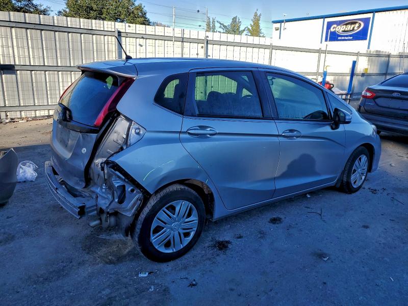 Фото 3 - HONDA FIT