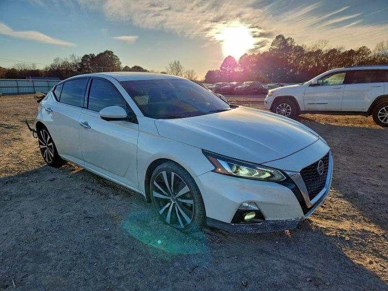 Фото 4 - NISSAN ALTIMA