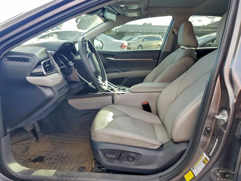 Фото 7 - TOYOTA CAMRY