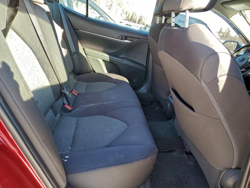 Фото 10 - TOYOTA CAMRY