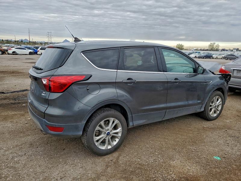 Фото 3 - FORD ESCAPE
