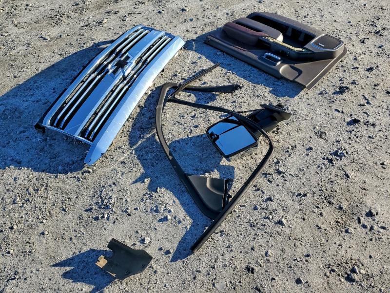 Фото 12 - CHEVROLET ALL Models