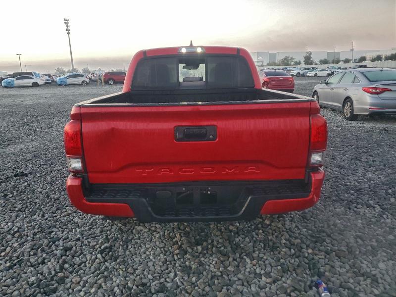 Фото 6 - TOYOTA TACOMA