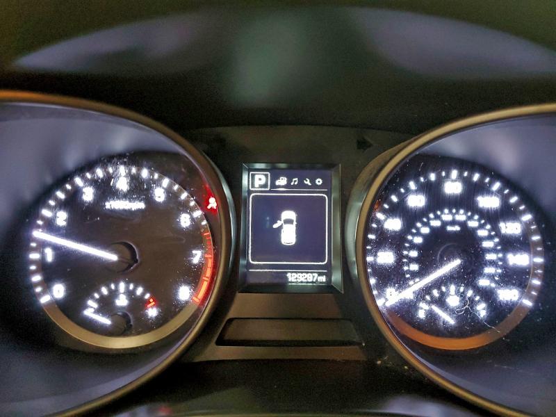 Фото 9 - HYUNDAI SANTA FE