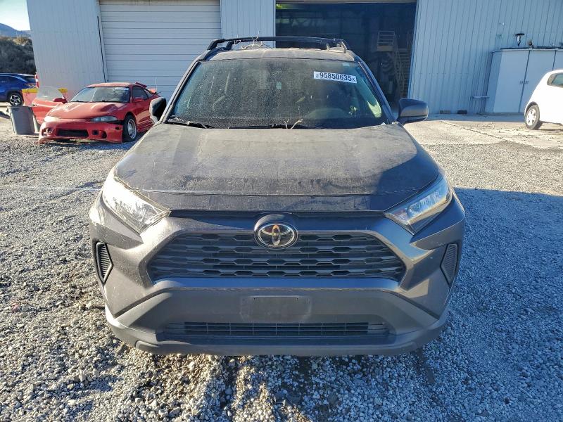 Фото 5 - TOYOTA RAV4