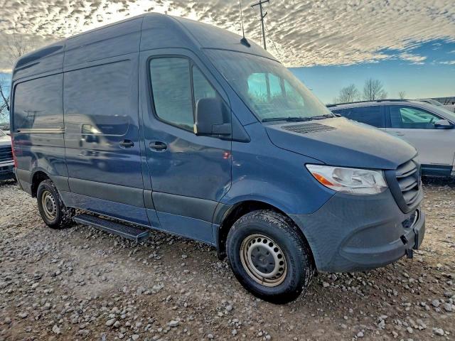 MERCEDES-BENZ SPRINTER 2019 VIN WD4PF0CD4KP094167