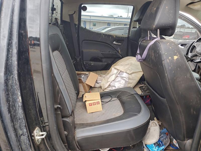 Фото 10 - CHEVROLET COLORADO