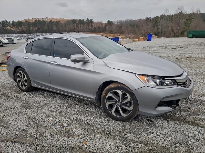 Фото 4 - HONDA ACCORD