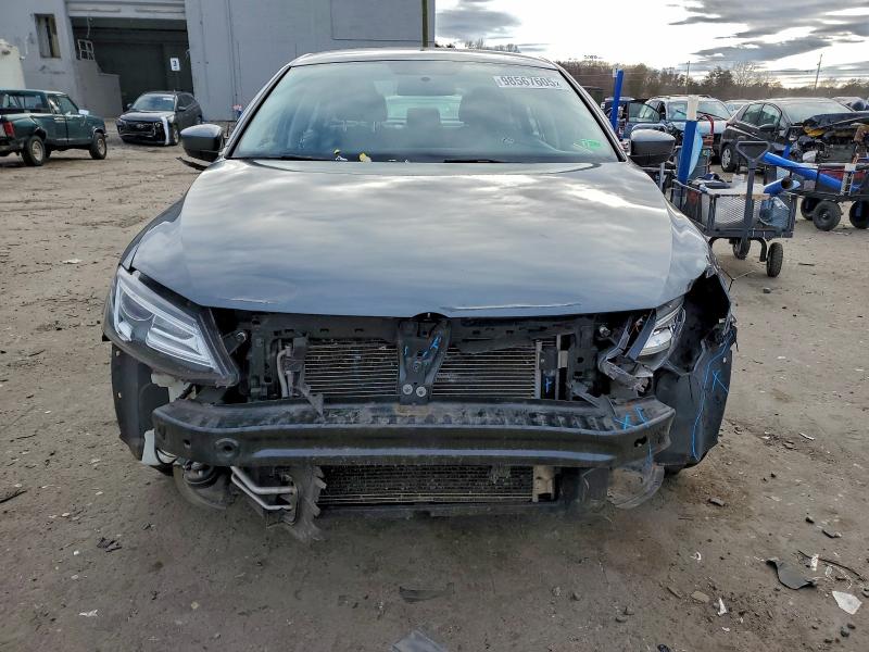 Фото 5 - VOLKSWAGEN JETTA