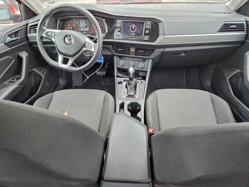 Фото 8 - VOLKSWAGEN JETTA