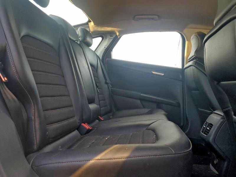 Фото 10 - FORD FUSION