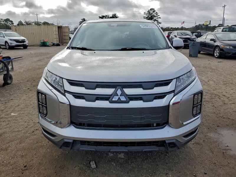 Фото 5 - MITSUBISHI OUTLANDER