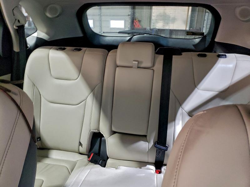 Фото 10 - FORD EDGE