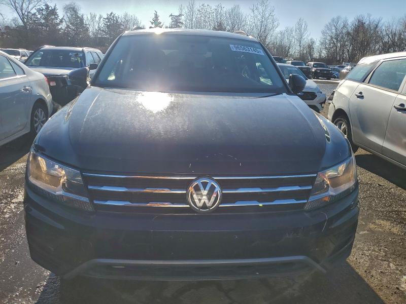 Фото 5 - VOLKSWAGEN TIGUAN