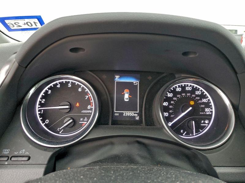 Фото 9 - TOYOTA CAMRY