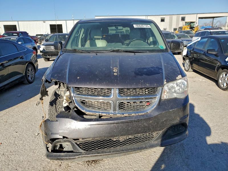 Фото 5 - DODGE CARAVAN