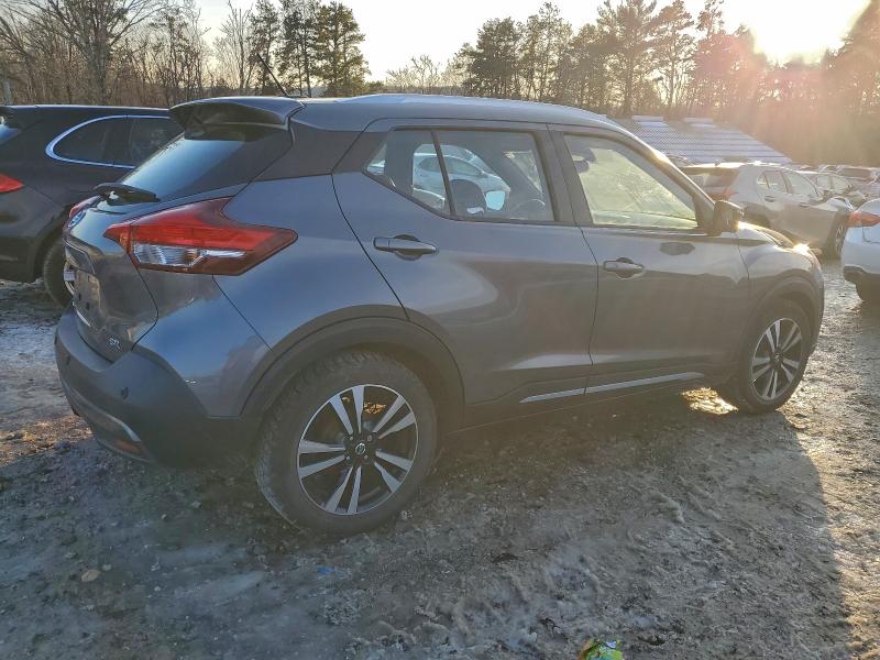 Фото 3 - NISSAN KICKS